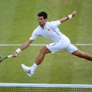 Djokovic thị uy sức mạnh, Federer dễ dàng đi tiếp