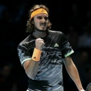 Tsitsipas vào bán kết ATP Finals