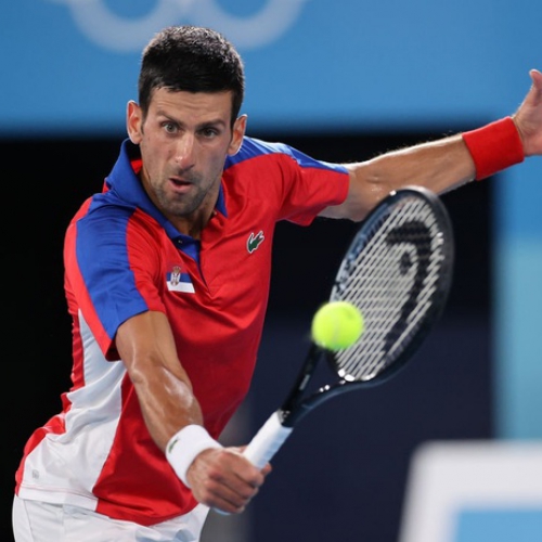 Djokovic thổi bay Nishikori, tiến vào bán kết Olympic