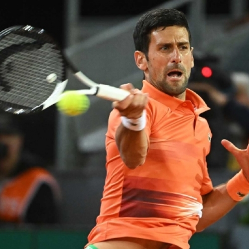 Djokovic thắng nhanh Monfils ở Madrid Open