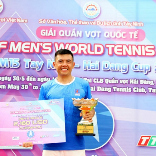 Lý Hoàng Nam trở lại top 400 ATP