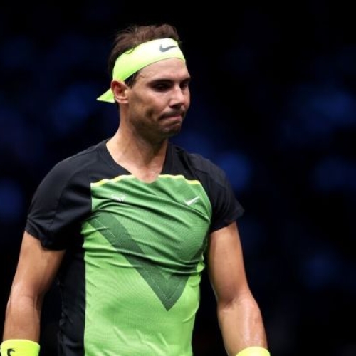 Nadal sớm dừng bước ở Paris Masters