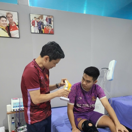 Lời khuyên của chuyên gia với người chơi pickleball và thể thao trong nắng nóng